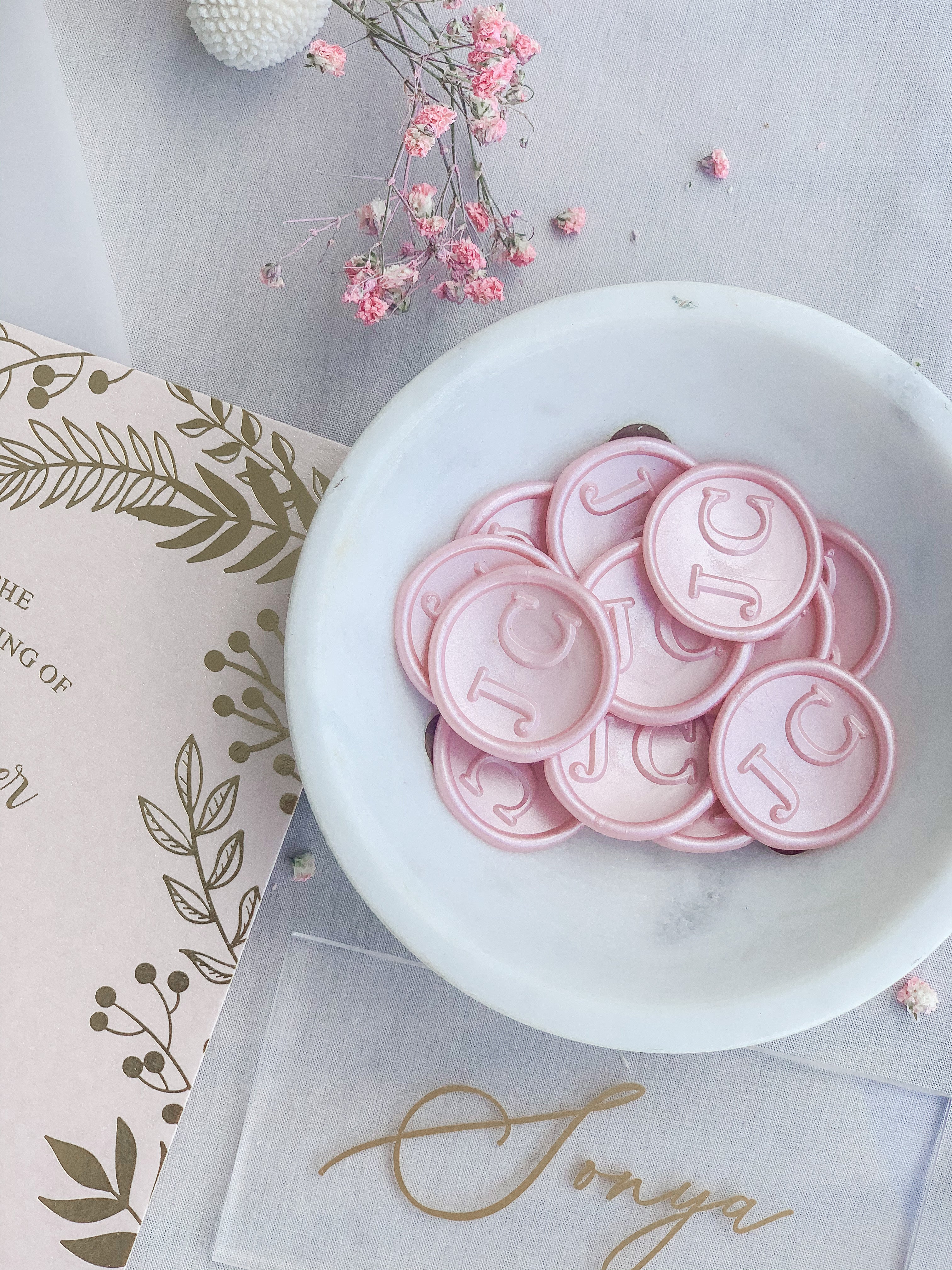 CERCLE self adhesive wax seals