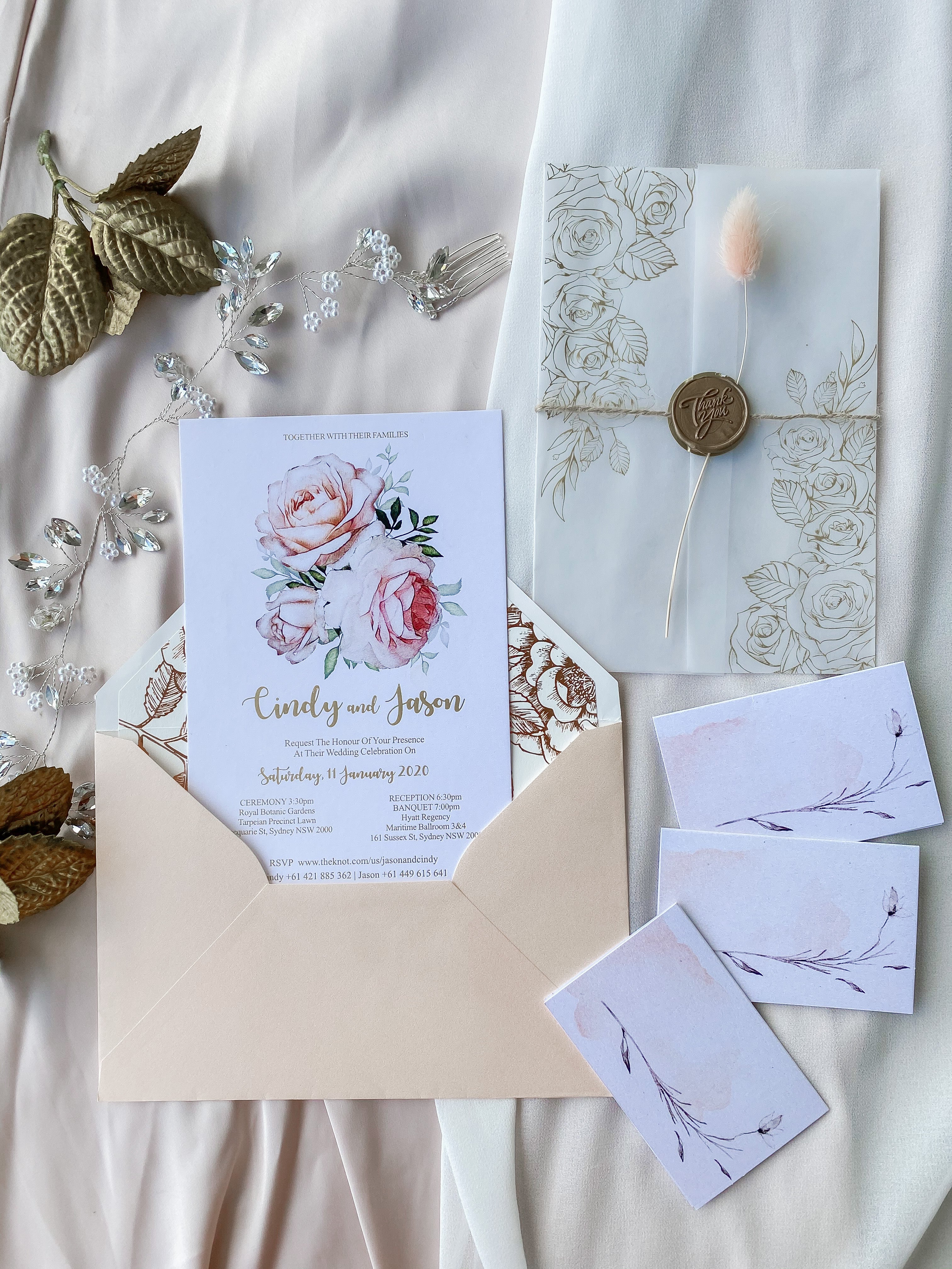 Lola Place Card