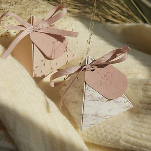 Pyramid favour boxes