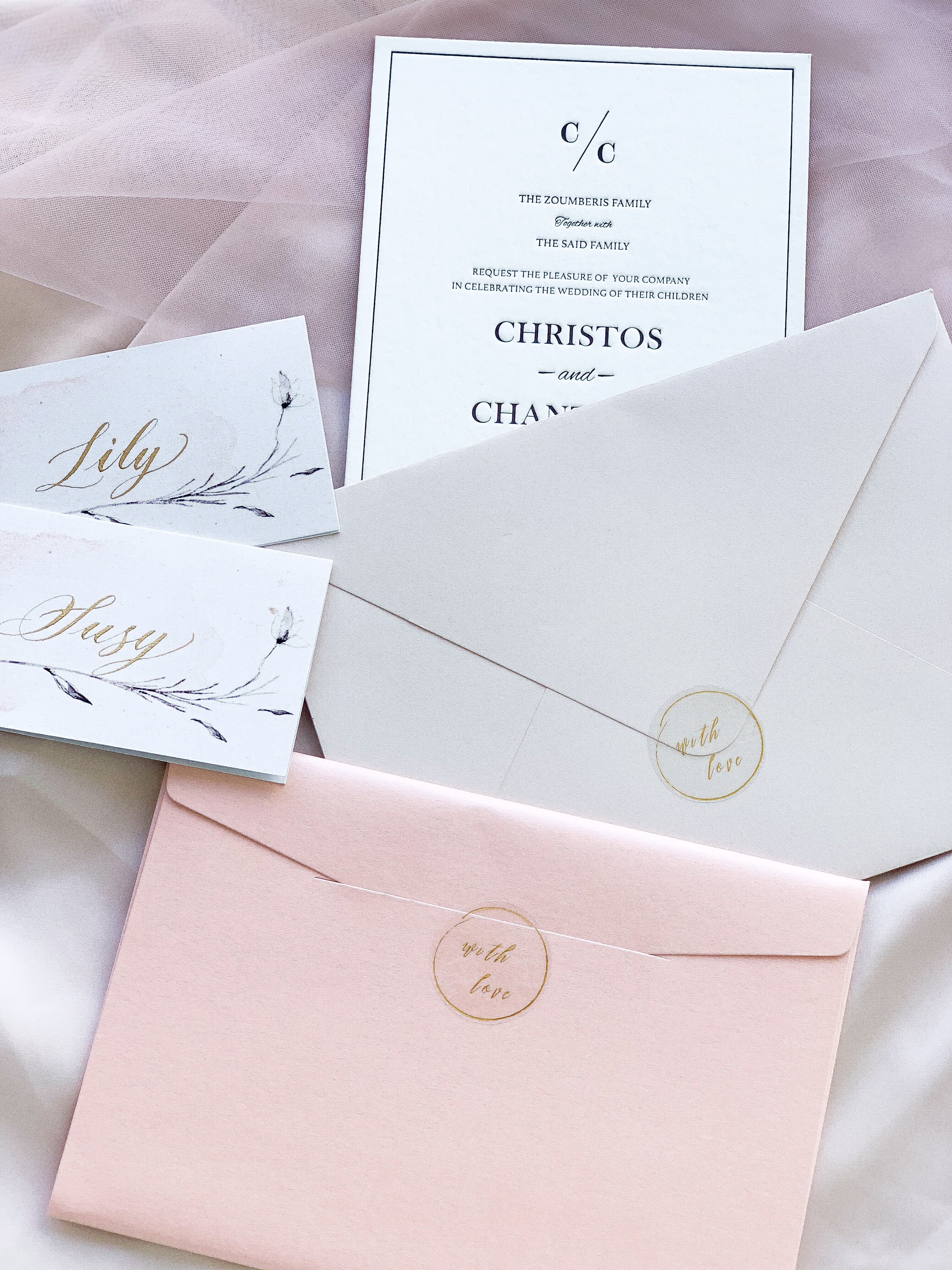 BELLE envelope seals