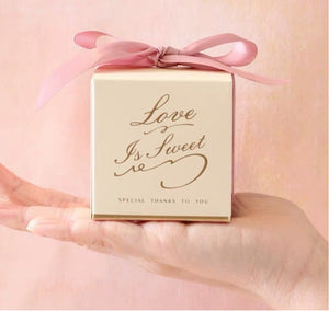 Square favour boxes