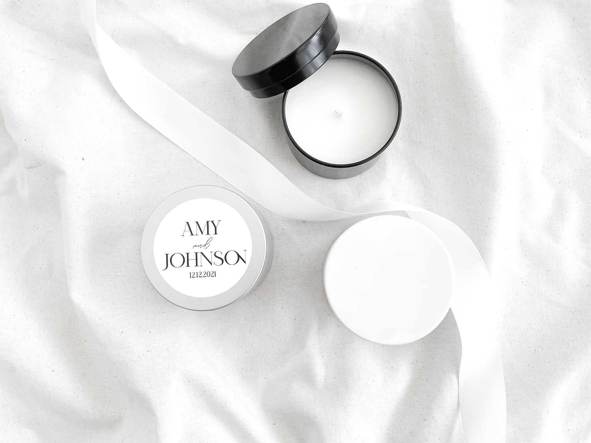 Mini candle favours - white tin